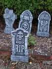 Halloween Tombstones – 4pcs Graveyard Gravestone Props for Outdoor Garden Decoration